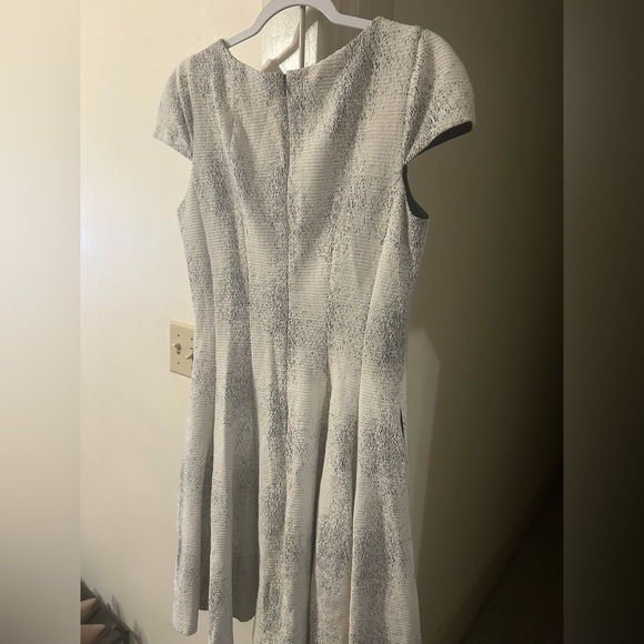 Julia Jordan - Picture 2 of 2